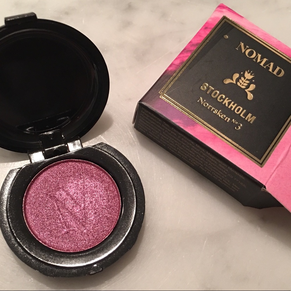 Nomad brand eyeshadow
